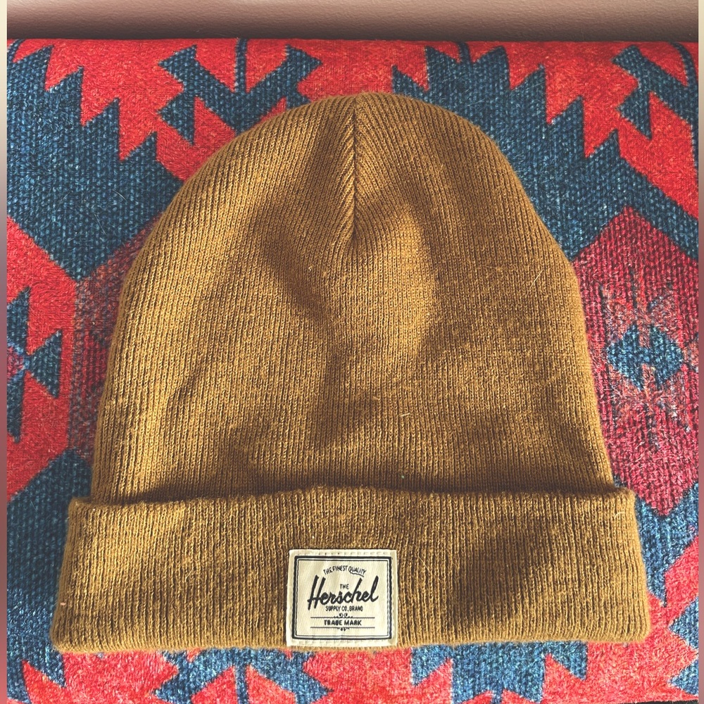 Hershel Supply Company "Elmer" beanie in light brown